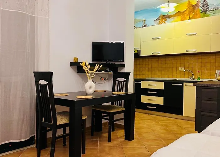 Tate Beachfront Apartment